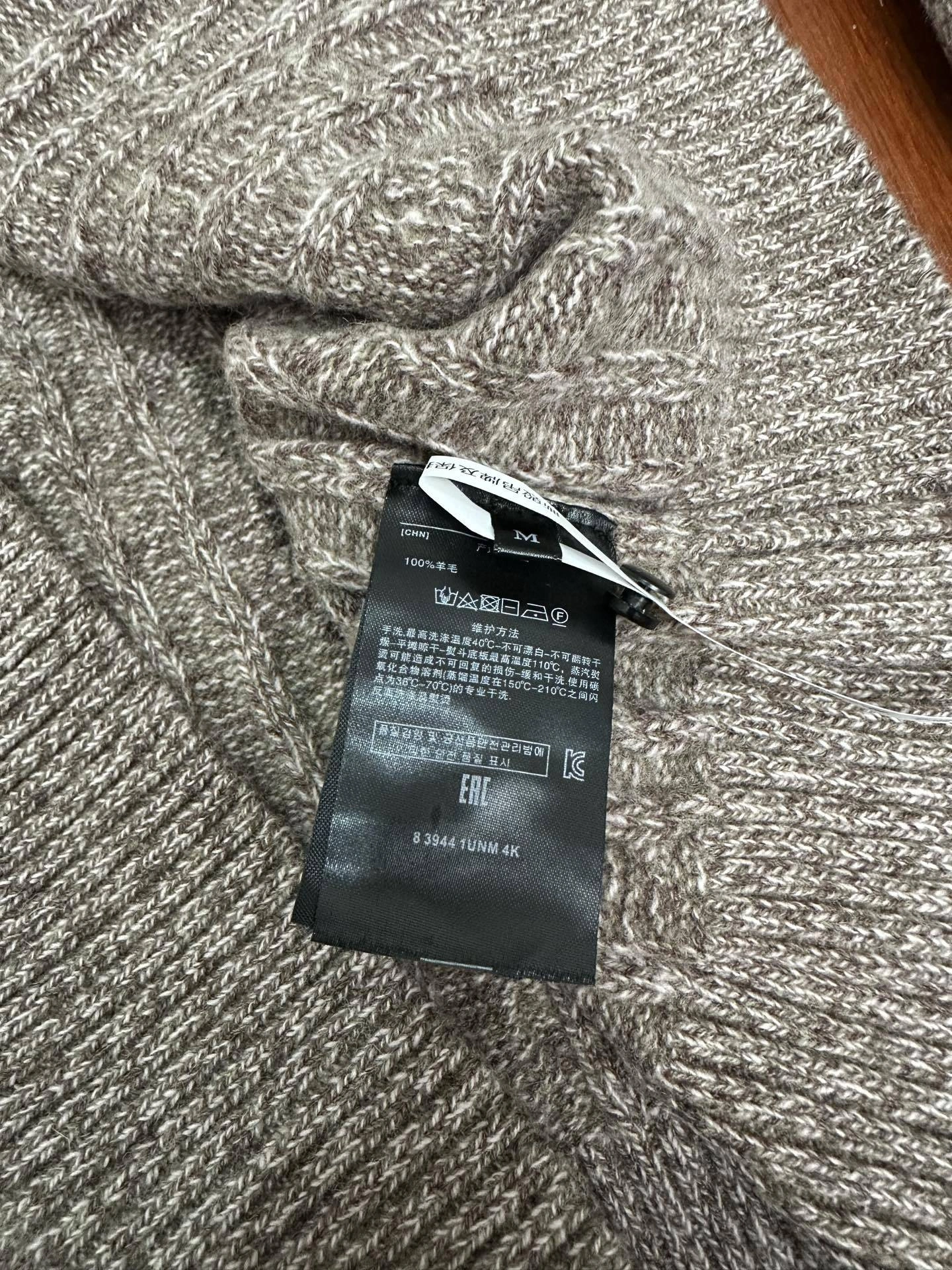 wg.luxury-- 8oro Pi191 LP wool item: E-F114I2832